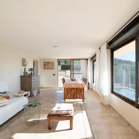 Mima House With Pool Canyelles (Catalonia)